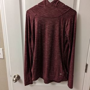 GapFit long sleeve